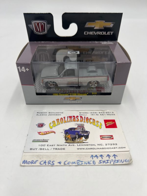 M2 Machines 1990 Chevrolet C1500 Silverado Silver S131 Fashion