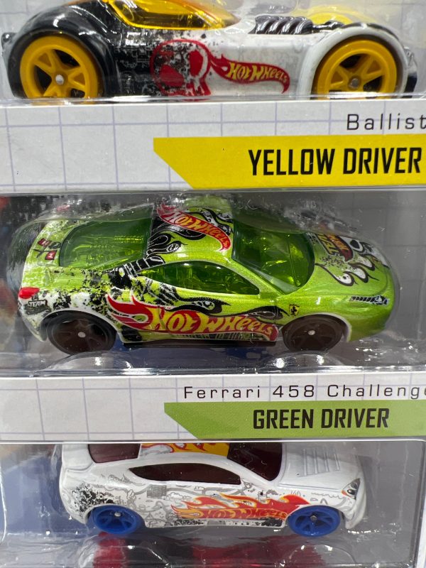 2012 Hot Wheels Target Exclusive Test Facility 4 Pack With Rare Ferrari 458 Challenge VHTF! For Cheap