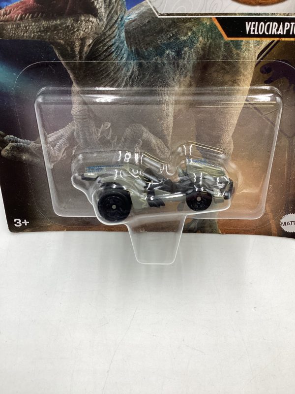 Hot Wheels Character cars Jurassic World Velociraptor Beta 112C Online now